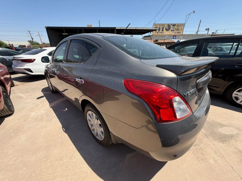 nissan versa sedan 2014 3N1CN7AP5EK465105 image nissan versa sedan 2014 3N1CN7AP5EK465105 image